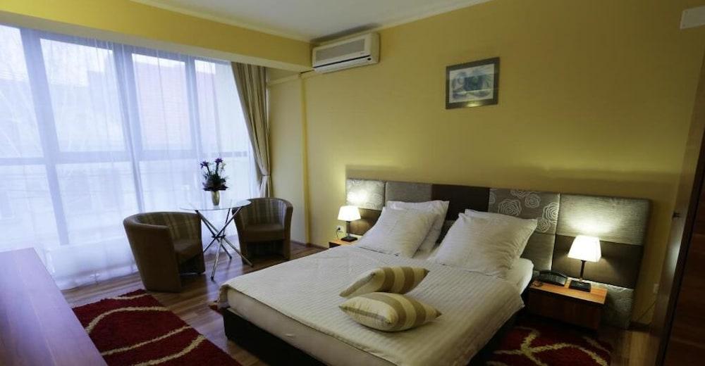 Hotel Perla Timişoara Eksteriør bilde