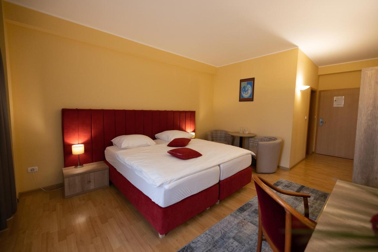 Hotel Perla Timişoara Eksteriør bilde