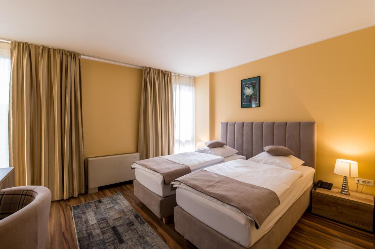 Hotel Perla Timişoara Eksteriør bilde